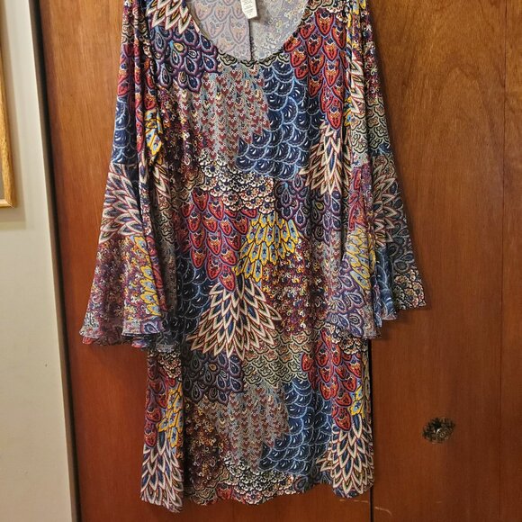 Colorful peacock feather pattern dress - Picture 2 of 5